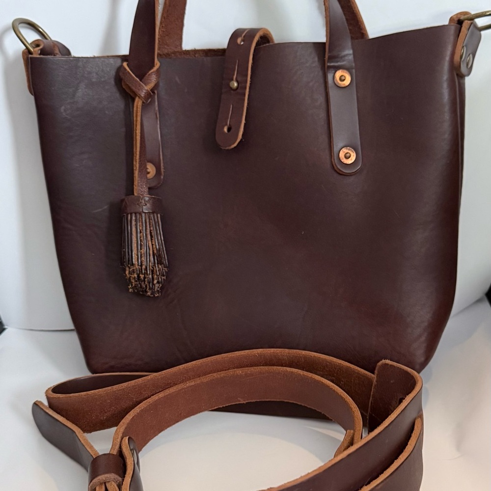 Go Forth Goods Mocha Mini Avery Crossbody Tote - Picture 9 of 10